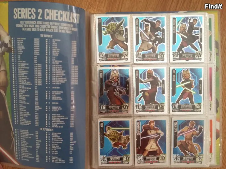 Myydään Star Wars Force Attax keräilykortit kansiossa priima