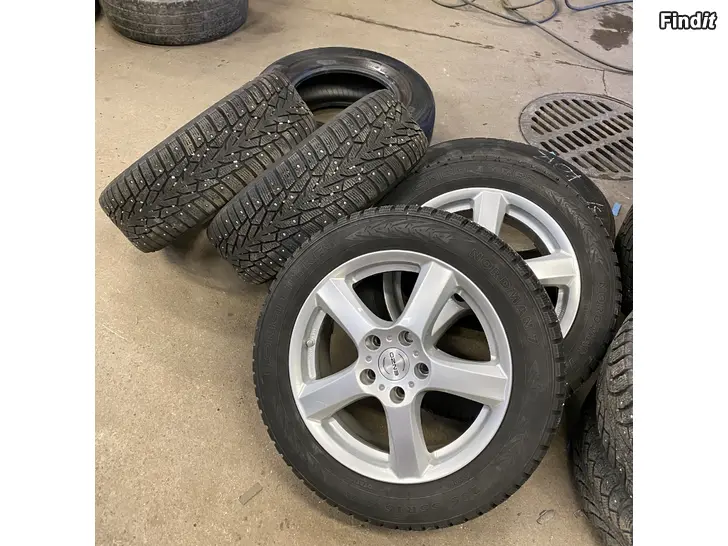 Säljes 5x114,3 bra vinterdäck och fälgar