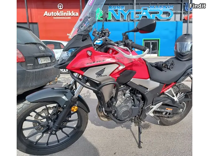 Myydään Honda CB500X