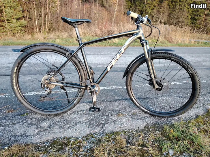 Säljes Felt Dispatch 9/70 29 L