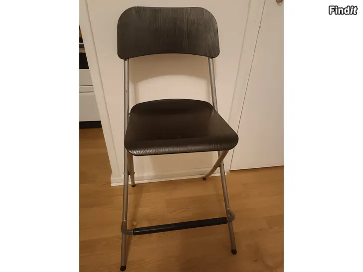 Myydään Baari jakkara ikea