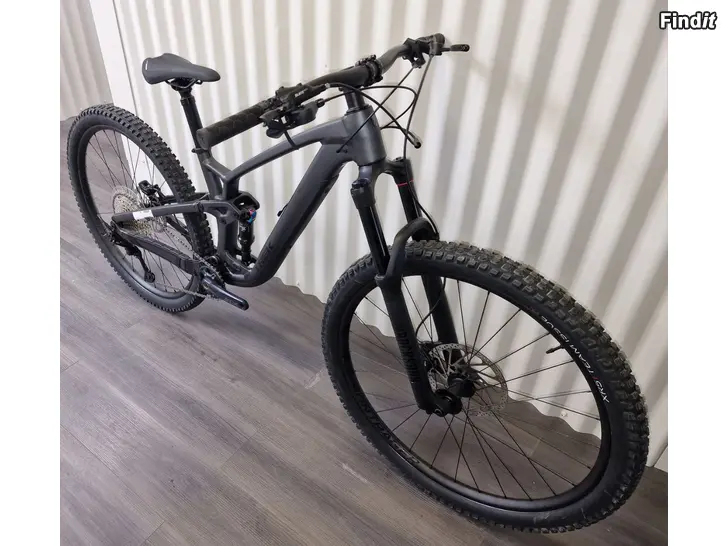 Säljes Trek Fuel EX 7 gen 6 - Helt ny Säljes Trek Fuel EX 7 gen 6 - Helt ny