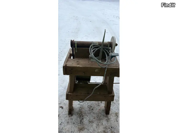 Myydään Smirkkeli/tahko