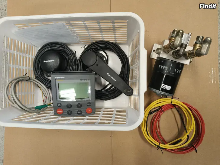 Säljes Autopilot Raymarine ST5000+