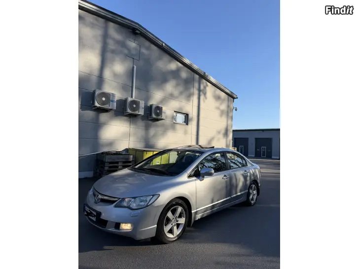Myydään Honda Civic 1.8 -06