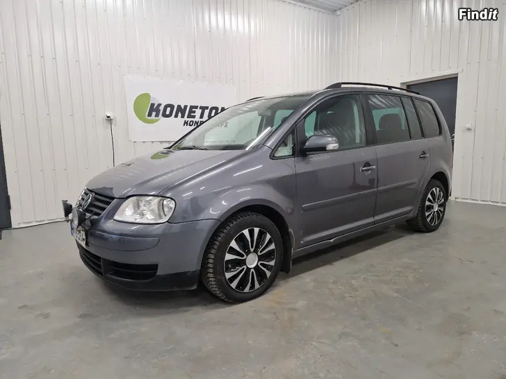 Myydään VOLKSWAGEN TOURAN 2.0 TDI AUTOMAT