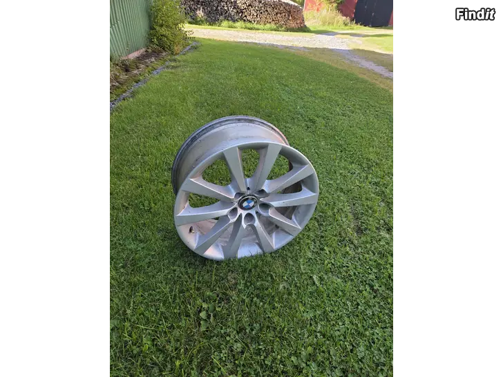 Säljes 18 tums fälgar 5×120 st