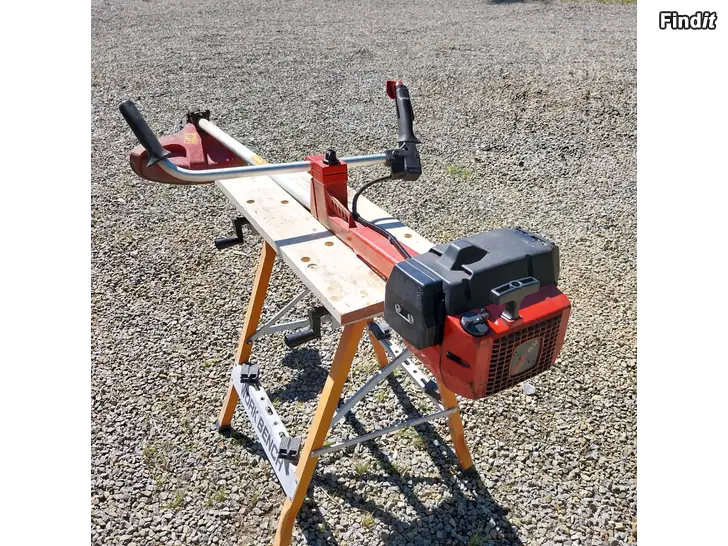 Myydään Jonsered RS 52
