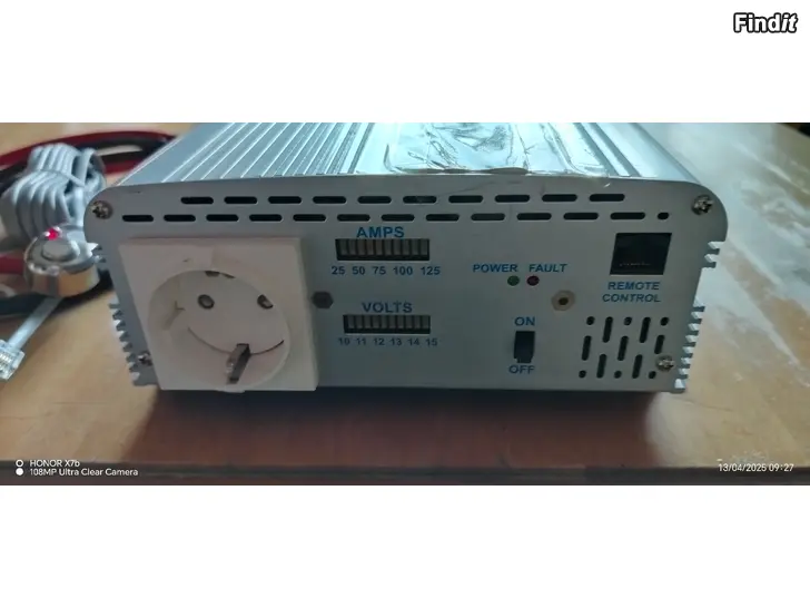 Myydään Invertteri 1000W