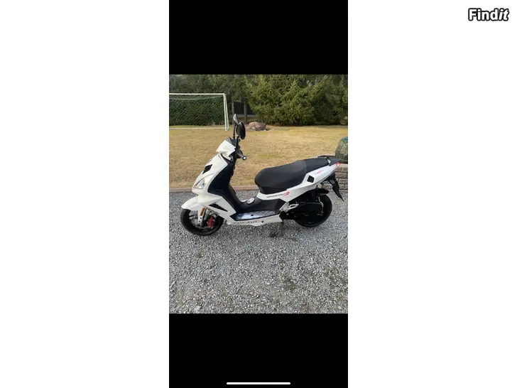 Säljes Peugeot Speedfight 3