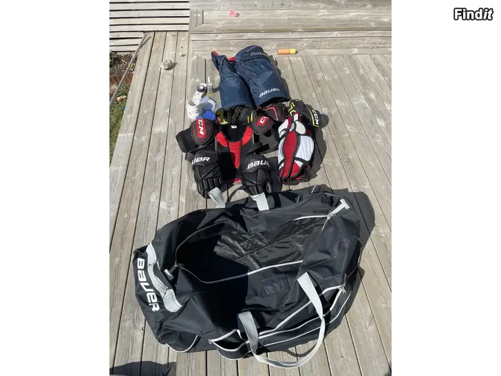 Säljes Hockey utrustning