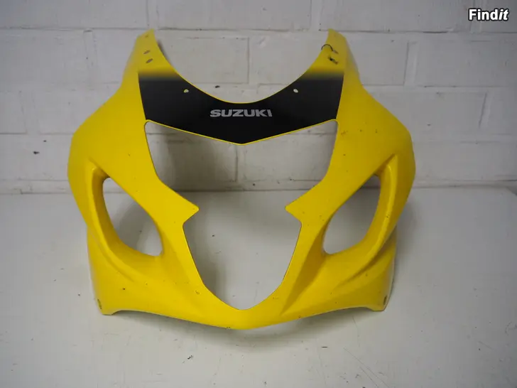 Myydään Suzuki GSX-R 600 04-05 osia etukate