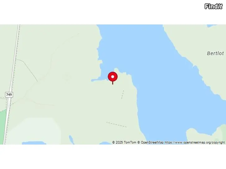 Säljes TILL SALU i Jakobstad villatomt medt två gamla villor