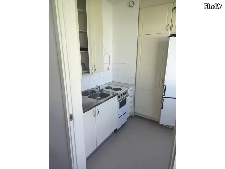 Uthyres 1 r + kokvrå uthyres i Vörå Centrum