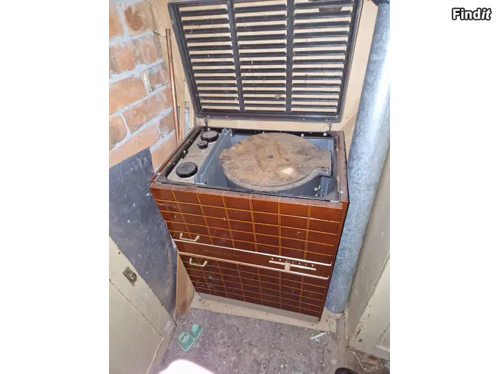 Säljes Brännoljekamin