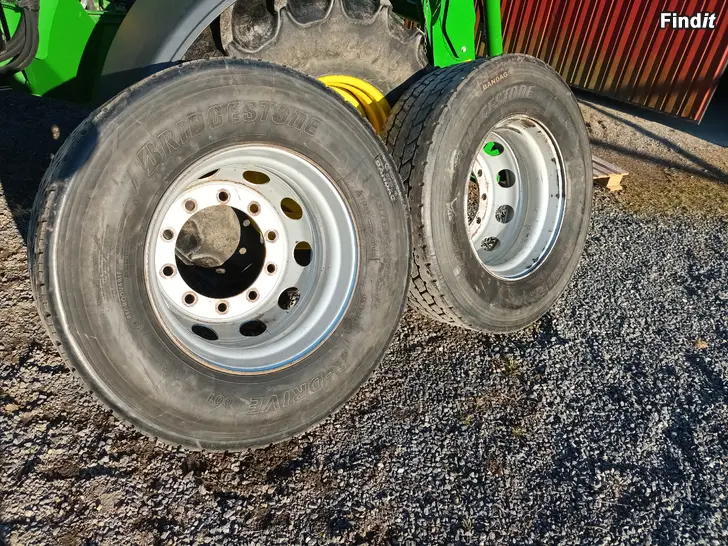 Säljes Lastbilshjul 315/70R22.5