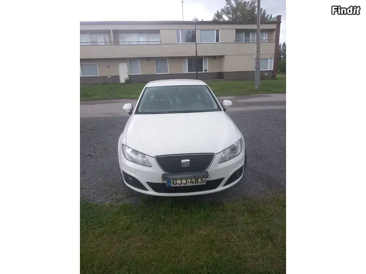 Ostetaan Seat Exeo 1.8tsi leimattu -11