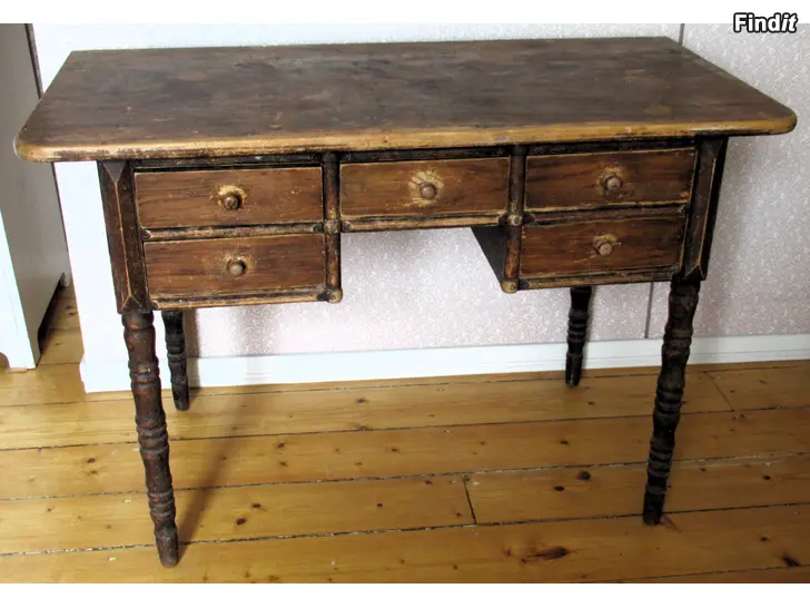 Säljes Skrivbord, nyrenässans