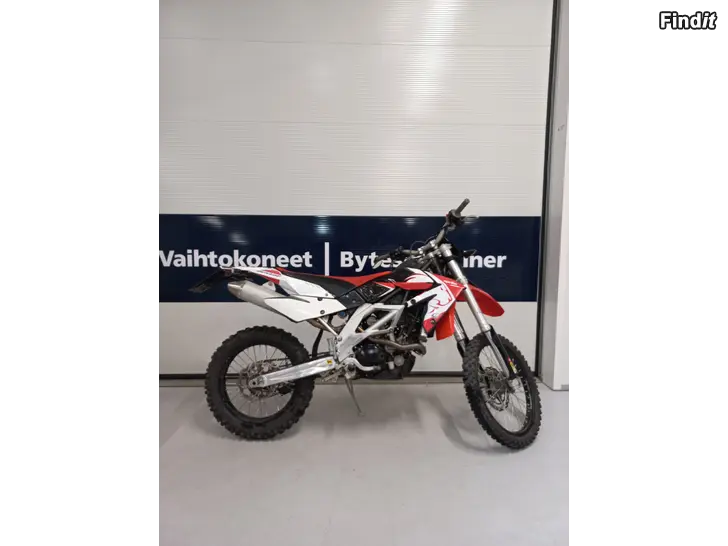Säljes APRILIA RXV 450 2009