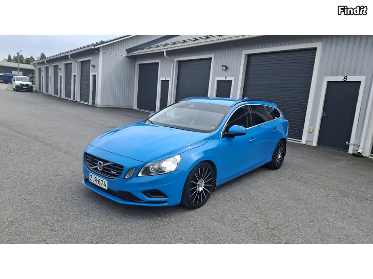 Myydään Volvo v60 R-design rebelblue