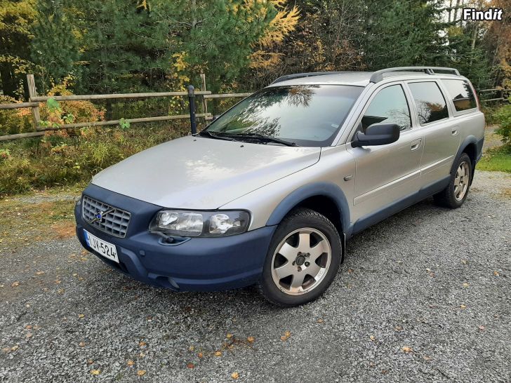 Säljes VOLVO XC70 2.4T 2002