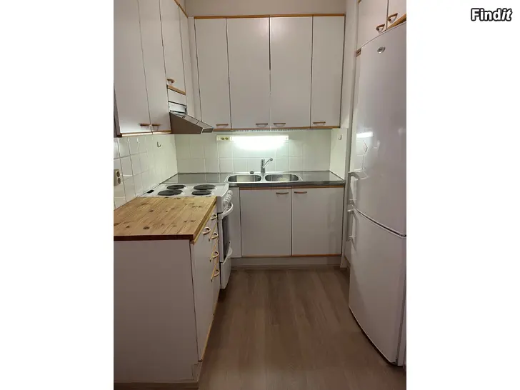 Uthyres Uthyres fint 2R + K + V + inglasad balkong Klemetsögatan 34