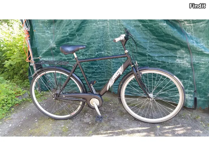 Myydään Extreme 7-vaihteinen Shimano 28tum renkaat 80e
