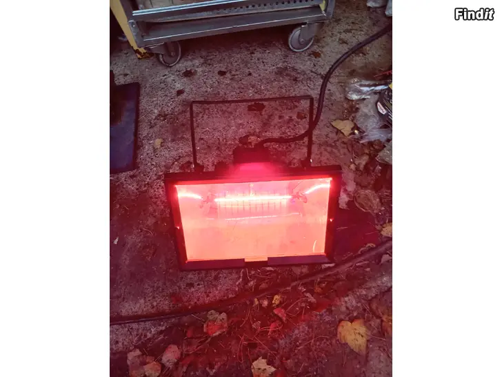 Myydään UUSI 2000W./ 220V. INFRAPUNA VALOLÄMMITIN