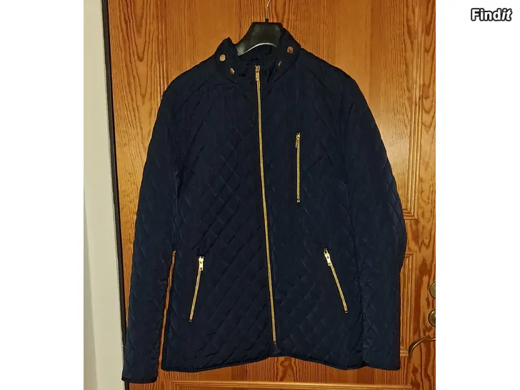 Myydään Kevyttoppatakki, koko 48