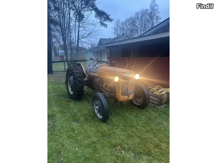 Säljes Massey ferguson te20