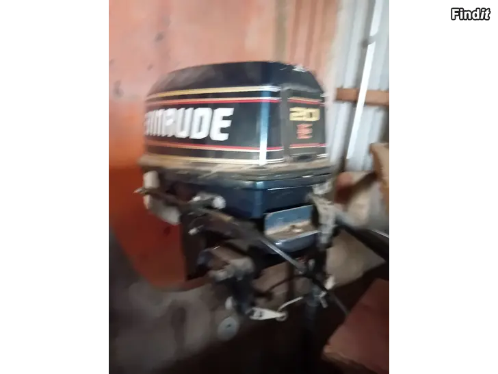 Säljes Evinrude båtmotor