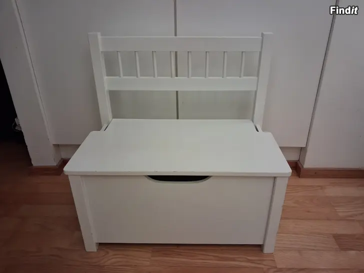 Säljes bänk / lasten penkki