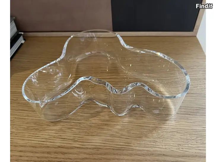Säljes Iittala Aalto skål 195x50mm