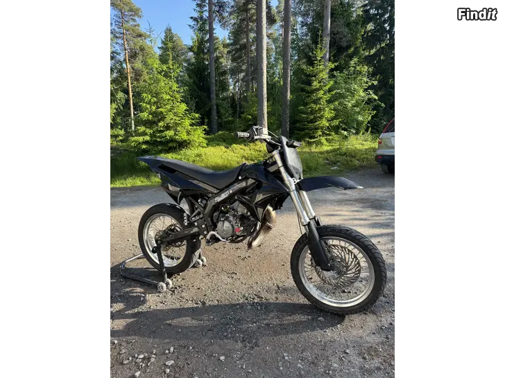 Säljes Gilera SMT
