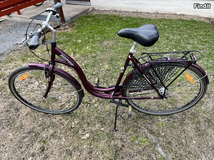 Myydään Damcykel 28