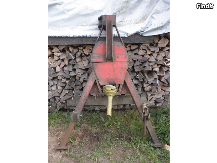 Myydään Traktorin juontovinssi