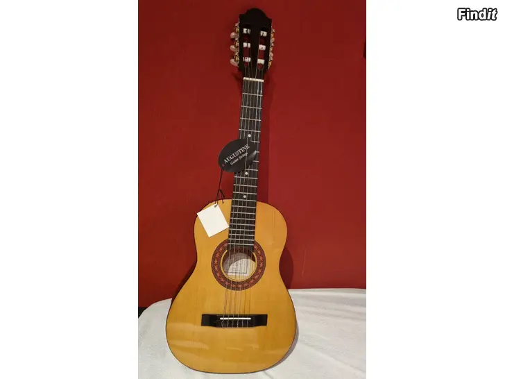 Säljes Akustinen kitara lapselle