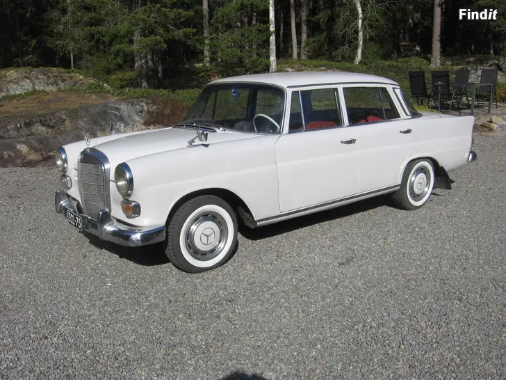 Myydään mercedes  1967 diesel
