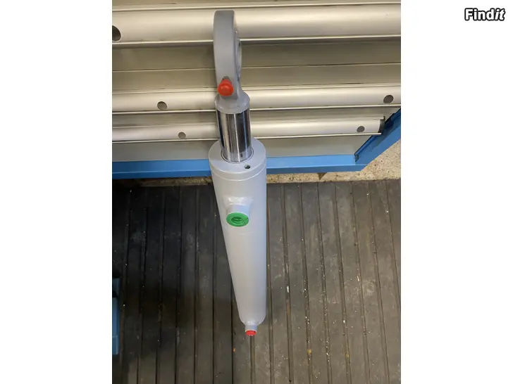 Myydään Hydraulisylinteri