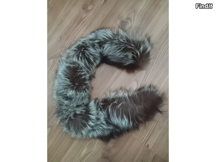 Säljes Äkta skinn av silverräv