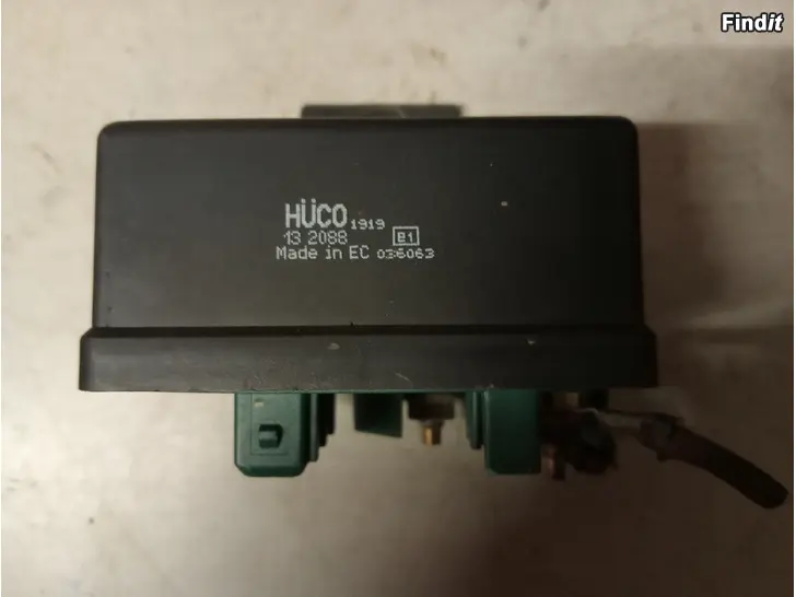 Myydään Hehkurele Huco 132088 Jumper 2003