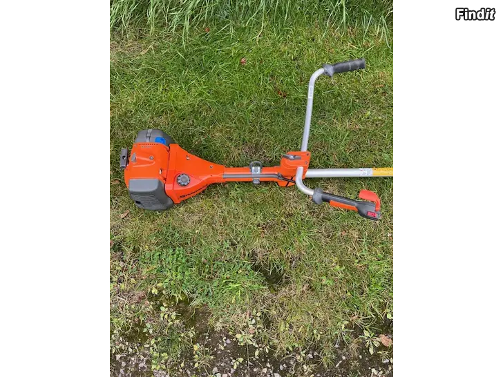 Myydään M. Husqvarna raivaussaha