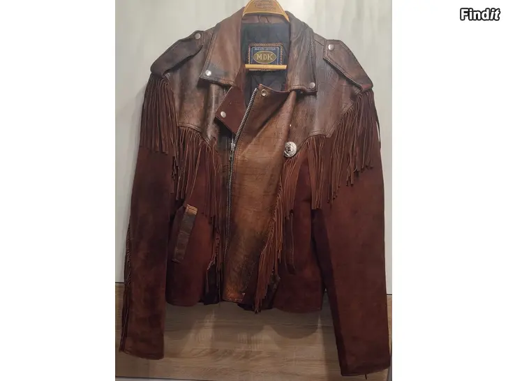 Myydään Nahkatakki, cowboy biker, ruskea nahkatakki mokka hihoilla ja hapsuilla