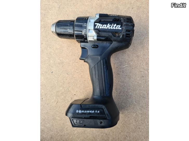 Myydään Borrmaskin MAKITA DDF-484 Black Edition brushless motor