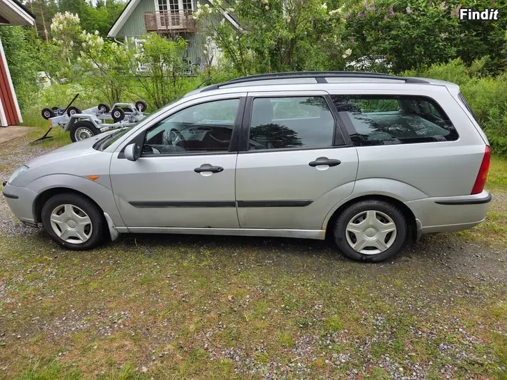 Säljes Ford Focus -04 1.6 Bensin