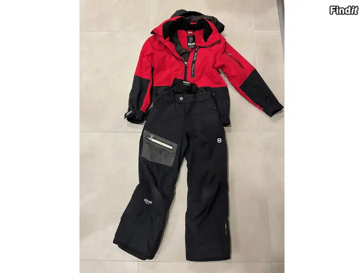 Säljes 8848 Slalom jacka och byxor storlek 130