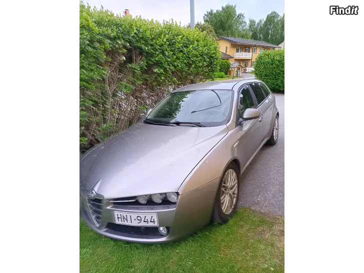 Säljes Alfa romeo