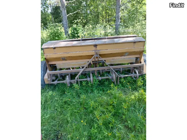 Säljes Lantbruksmaskiner