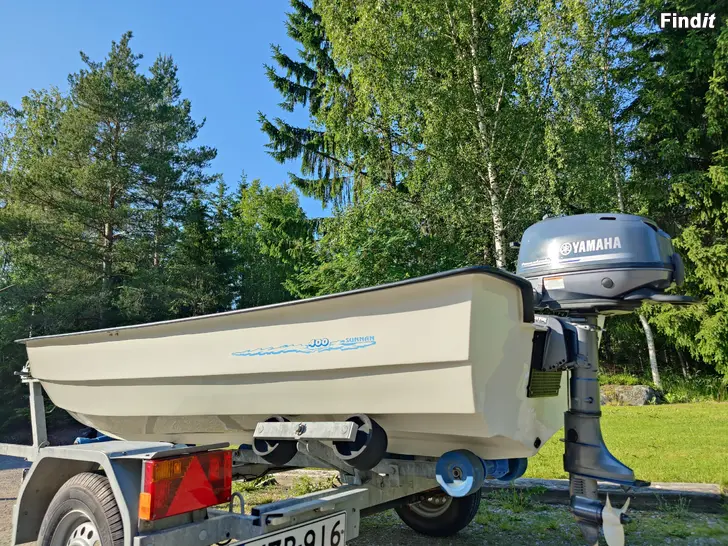 Säljes Sunnan 400 glasfiberbåt + Yamaha 5hk 4-takt