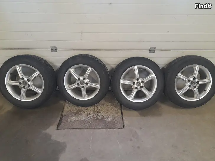 Myydään 5X108 jaolla aluvanteet